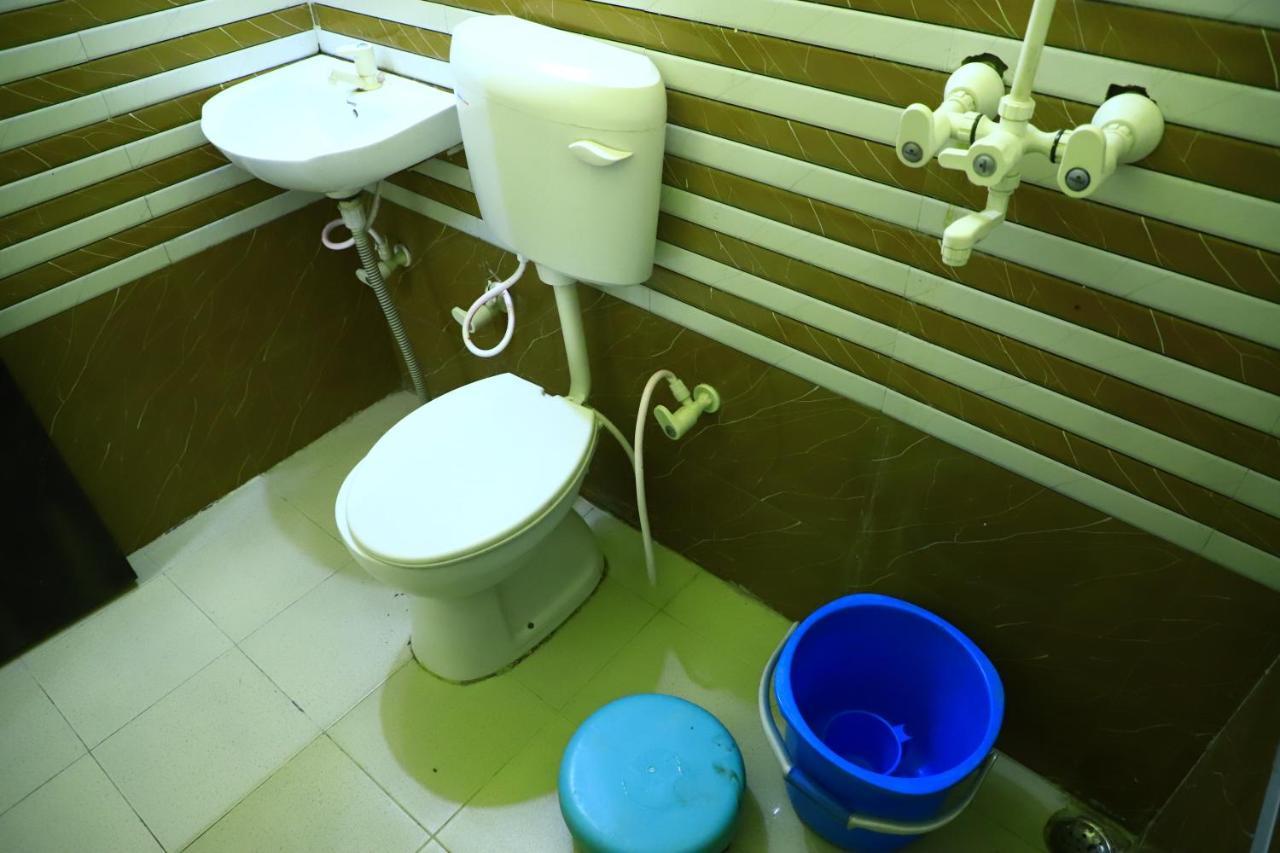 Shivraj Homestay Матхура Екстер'єр фото