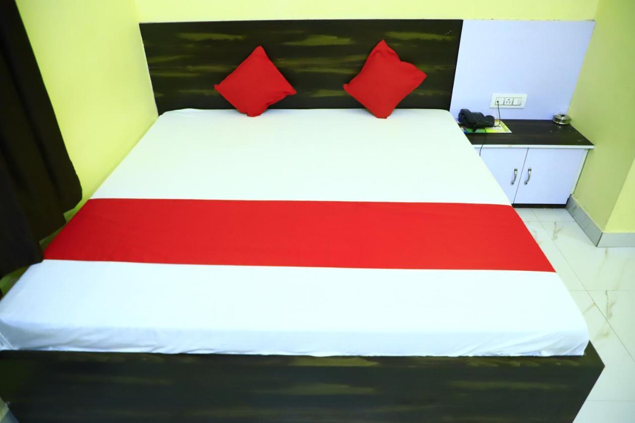 Shivraj Homestay Матхура Екстер'єр фото