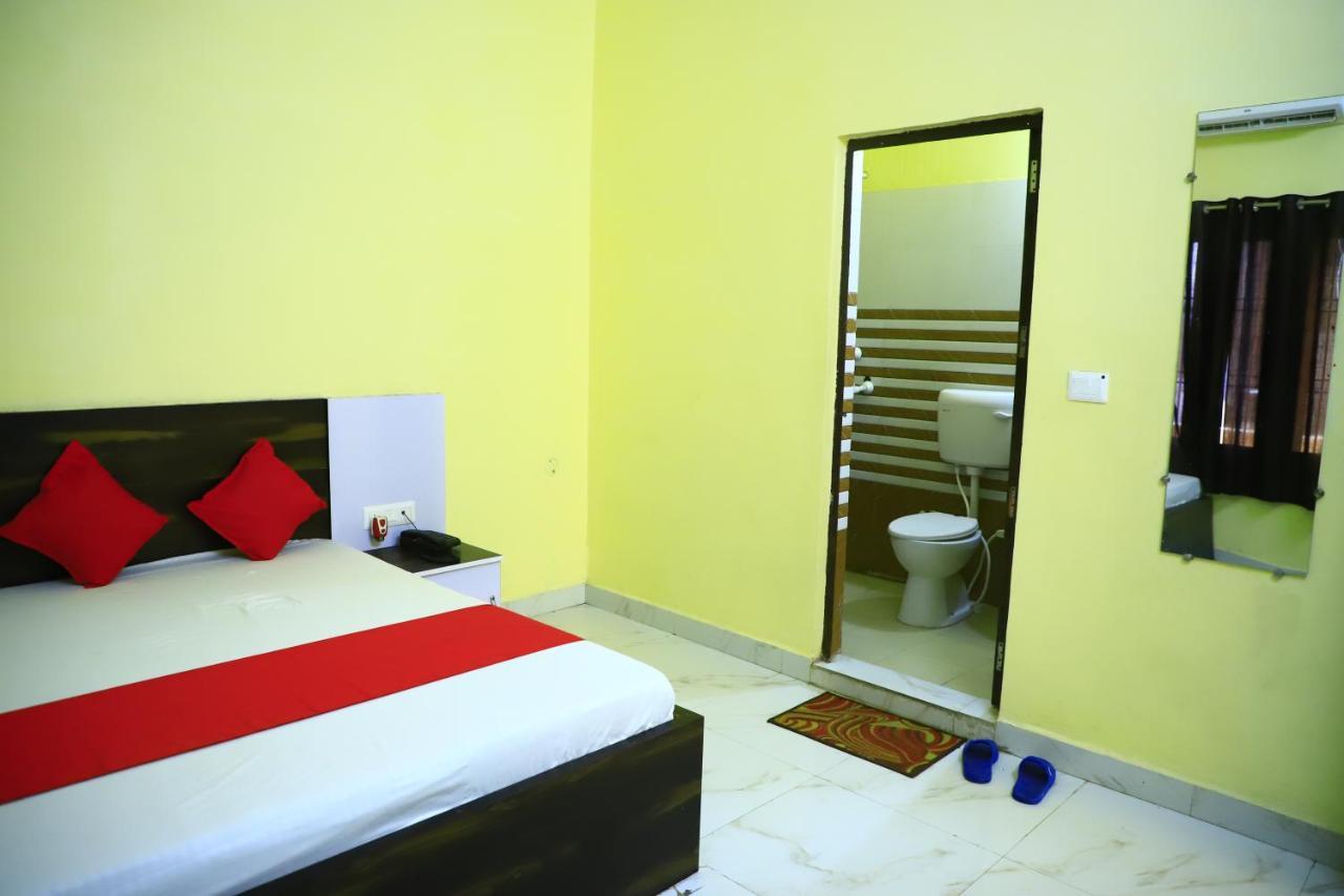 Shivraj Homestay Матхура Екстер'єр фото