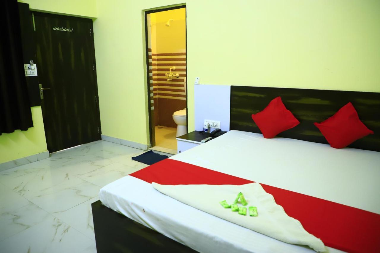 Shivraj Homestay Матхура Екстер'єр фото