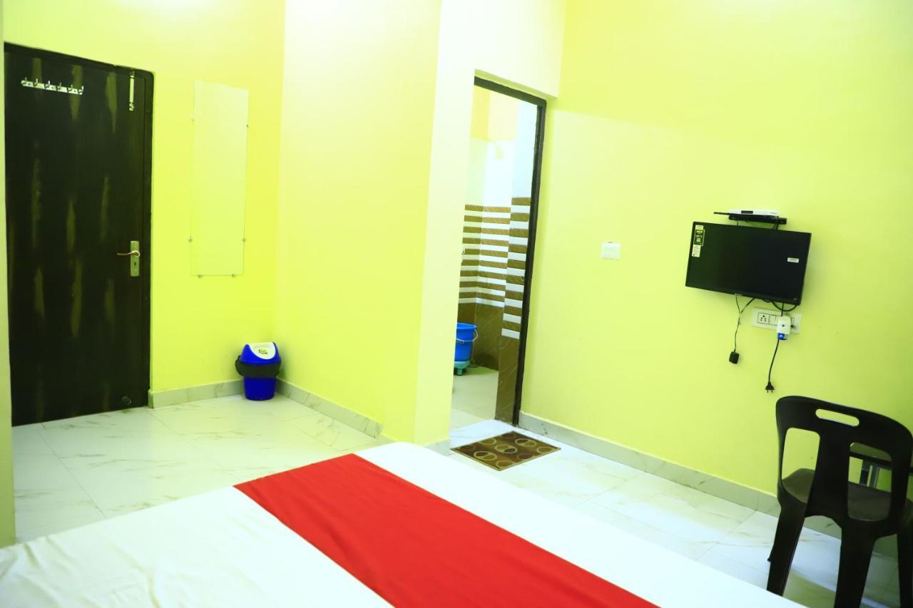 Shivraj Homestay Матхура Екстер'єр фото
