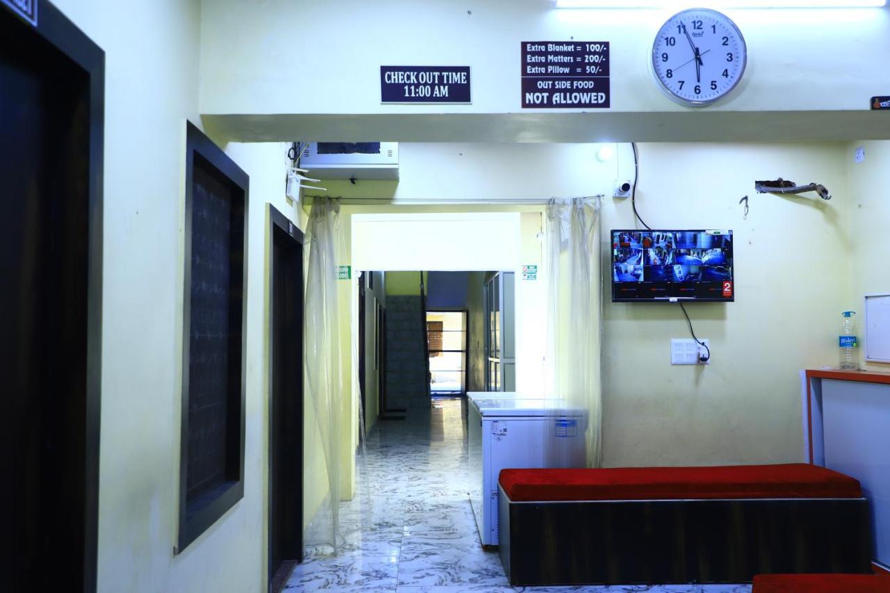 Shivraj Homestay Матхура Екстер'єр фото