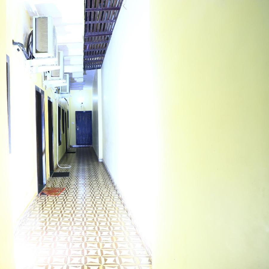 Shivraj Homestay Матхура Екстер'єр фото